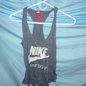 Nike tank top excellent condition